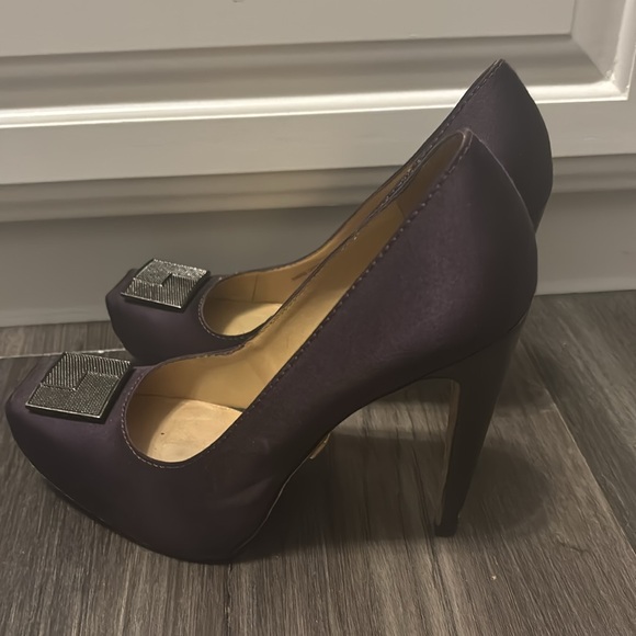 L.A.M.B. Satin pumps, 8 - Picture 5 of 7